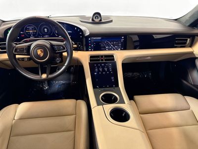 2020 Porsche Taycan — photo 20 view