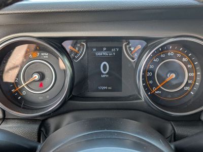 2023 Jeep Wrangler - Photo 13
