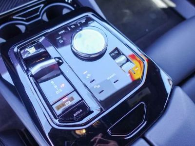 2024 BMW 5 Series - Photo 17