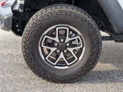 2025 Jeep Gladiator - Photo 9