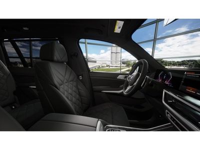 2026 BMW X7 - Photo 9
