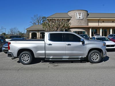 2019 Chevrolet Silverado 1500 — interior view