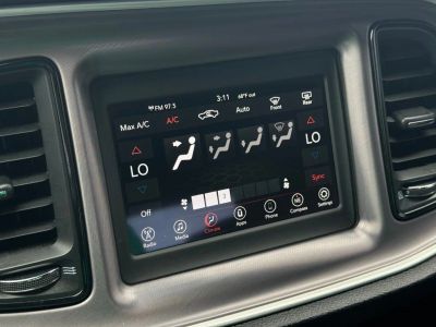 2019 Dodge Challenger - Photo 25