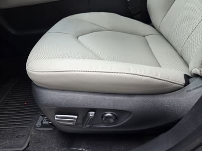 2026 Toyota Grand Highlander — photo 15 view