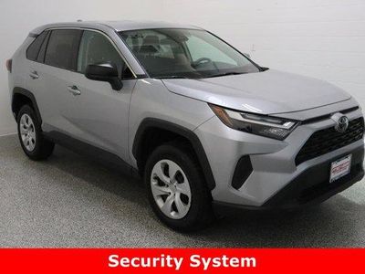 2025 Toyota RAV4 AWD - Photo 4