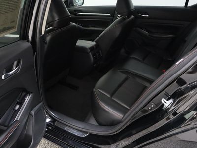 2024 Nissan Altima FWD - Photo 30