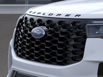 2026 Ford Explorer — photo 17 view