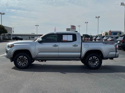 2022 Toyota Tacoma - Photo 8