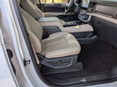 2024 Ford Expedition - Photo 25