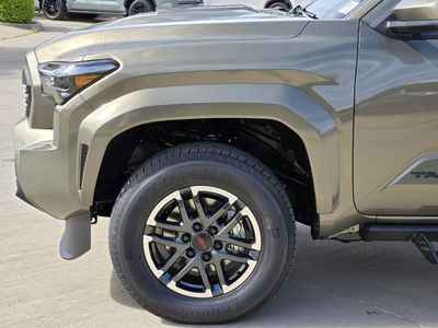 2026 Toyota Tacoma - Photo 6