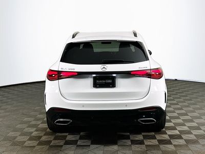 2025 Mercedes-Benz GLC - Photo 6