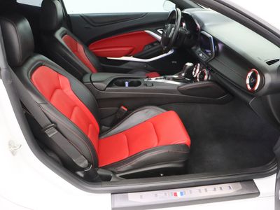 2023 Chevrolet Camaro RWD - Photo 34