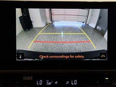 2026 Toyota Camry FWD - Photo 21
