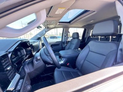 2025 Chevrolet Silverado 2500HD — photo 10 view