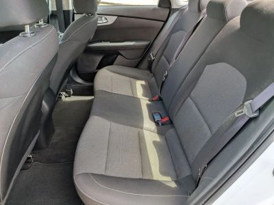 2023 Kia Forte - Photo 19