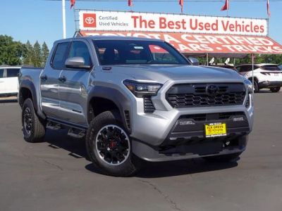 2026 Toyota Tacoma i-FORCE MAX - Photo 2