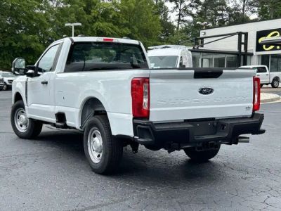 2026 Ford F-350SD - Photo 4