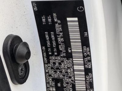 2021 Lexus GX - Photo 23