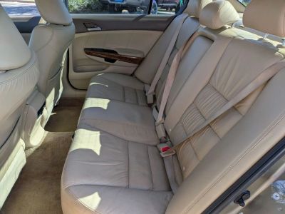 2010 Honda Accord - Photo 19