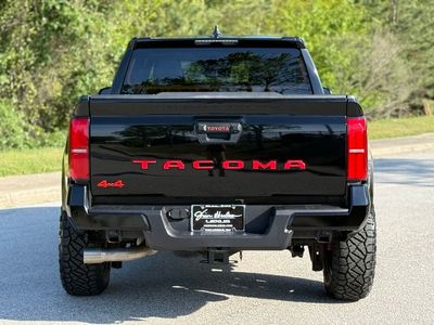 2025 Toyota Tacoma TRD Sport - Photo 11