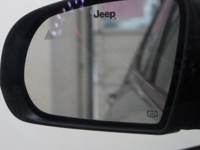 2024 Jeep Compass 4WD - Photo 21