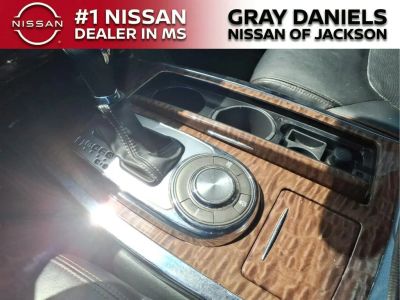 2017 Nissan Armada - Photo 19