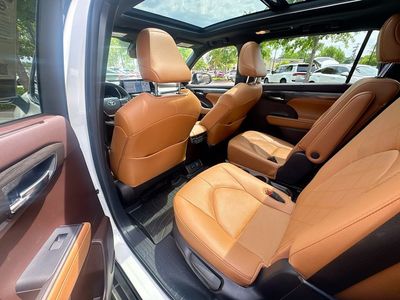 2021 Toyota Highlander Platinum - Photo 31