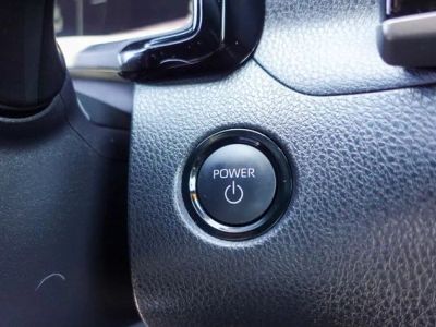 2025 Toyota Camry - Photo 19