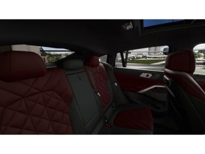 2027 BMW X6 - Photo 12