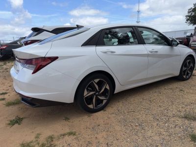 2023 Hyundai Elantra Hybrid - Photo 6