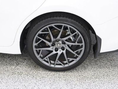 2026 Toyota Camry FWD - Photo 10