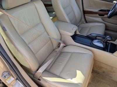 2010 Honda Accord - Photo 22