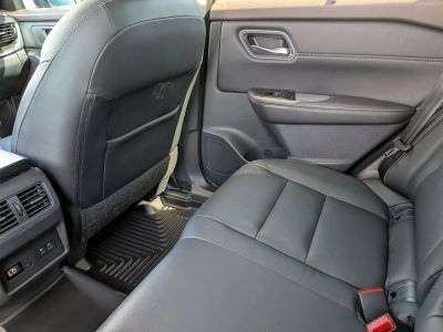 2021 Nissan Rogue - Photo 30