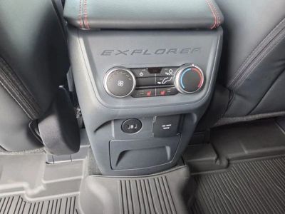 2026 Ford Explorer — photo 39 view