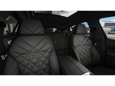 2027 BMW X6 - Photo 11