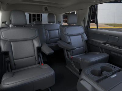 2026 Ford Expedition - Photo 11