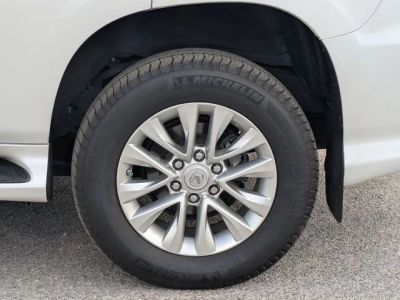 2021 Lexus GX - Photo 9