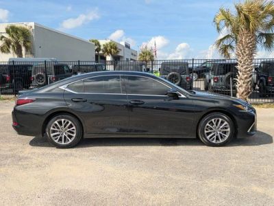 2023 Lexus ES - Photo 6