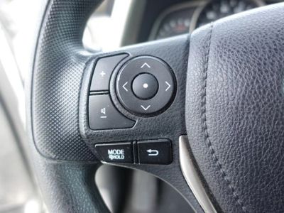 2015 Toyota RAV4 - Photo 15