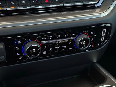 2026 Chevrolet Silverado 1500 High Country - Photo 36