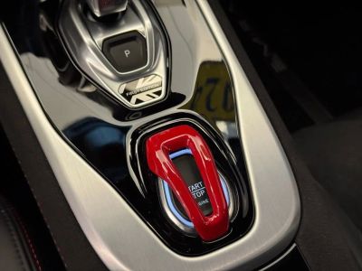 2024 Lotus Emira - Photo 36