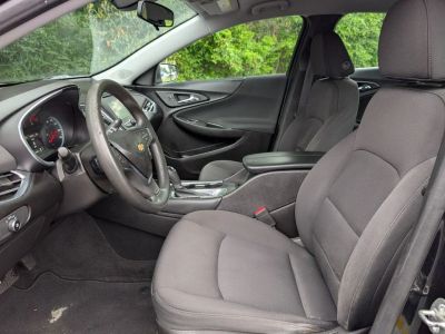 2018 Chevrolet Malibu - Photo 12
