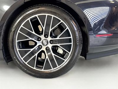 2020 Porsche Taycan — photo 24 view