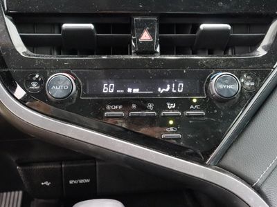 2023 Toyota Camry FWD - Photo 19