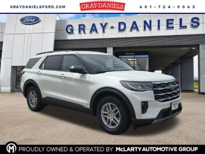 2026 Ford Explorer Active — front three-quarter view