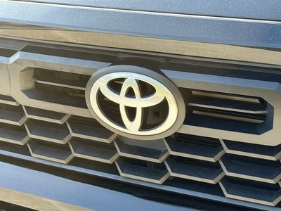 2025 Toyota Tacoma TRD Sport - Photo 5