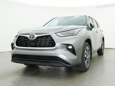 2026 Toyota Highlander Hybrid - Photo 17
