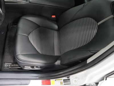 2023 Toyota Camry FWD - Photo 15