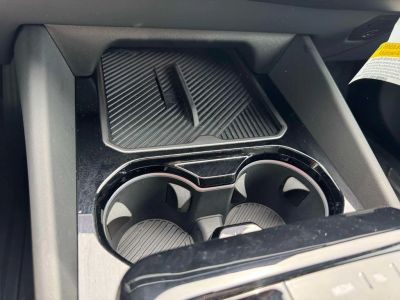 2025 BMW i5 - Photo 12