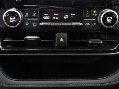 2025 Toyota Highlander AWD - Photo 20